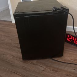 Black mini fridge