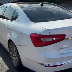 2015 Kia Cadenza 4SALE