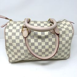 Louis Vuitton Speedy Bag 