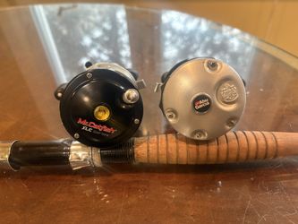 Fishing Boat 4’6”Rod with Gold gideLeft Hand Reel And Right Hand Reel