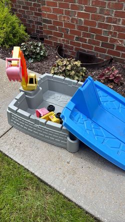 Little Tykes Sandbox