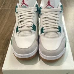Nike Air Jordan 4 Retro SB Pine Green