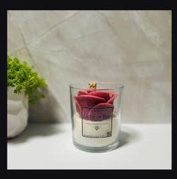 100% Pure Beeswax Rose Candle - Hand-Poured & Natural (100% Cotton Wick)