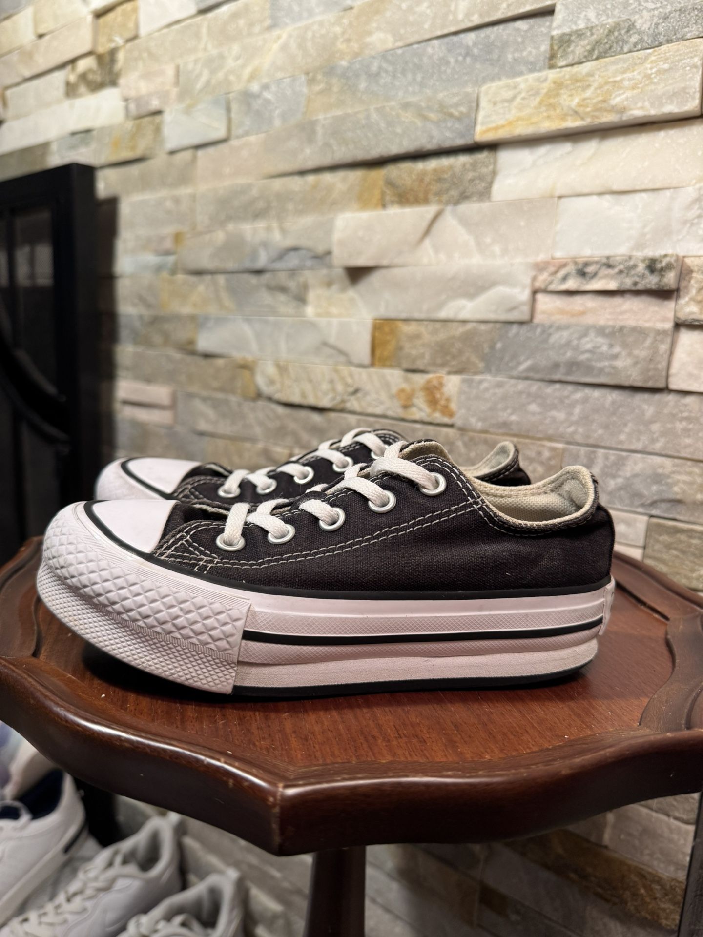 Yth Sz 12 Converse All-Star Black Low Top Lace Up Shoes Sneakers