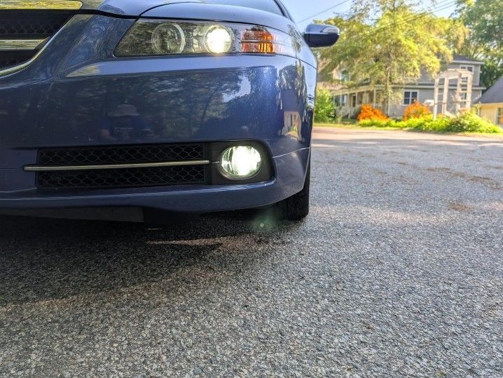 H11/H9/H8 LED Headlight Bulbs, 10000 Lumens Super Bright LED Headlights Conversion Kit 6500K Cool White IP68 Waterproof, Pack of 2