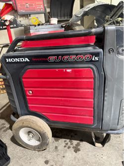 Honda EU6500IS Super Quiet Inverter Generator