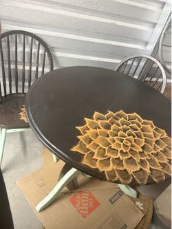 Custom Farmhouse Round Dining Set – Solid Wood Table + 2 Chairs