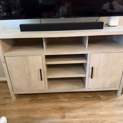 Console/Tv Stand 