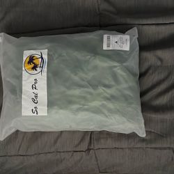 Hanging leaves and light room decor 