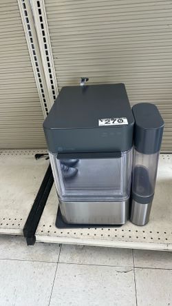 ICE MAKER