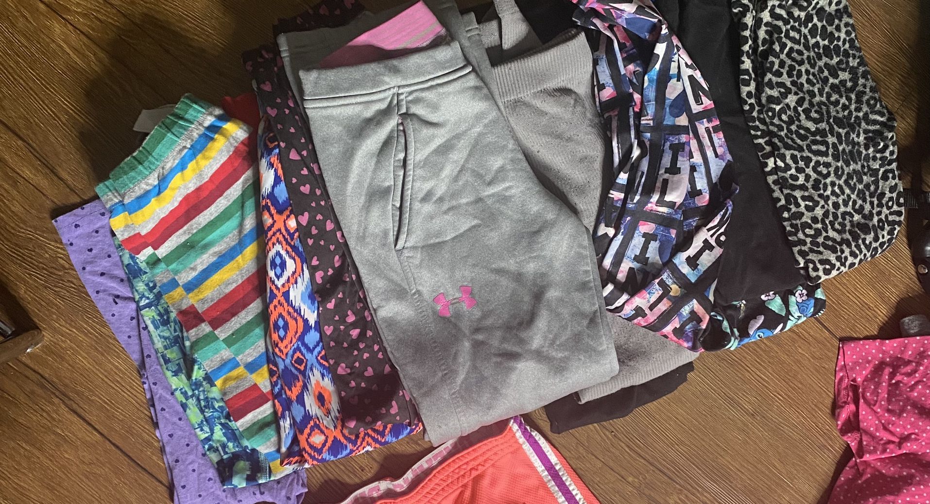 GIRLS CLOTHES