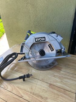 RYOBI 15 Amp Corded 7-1/4 in. Circular Saw with EXACTLINE Laser Alignment System