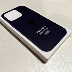 iPhone 16 Pro MagSafe Case - By Apple 🍎 - Still Sealed New 