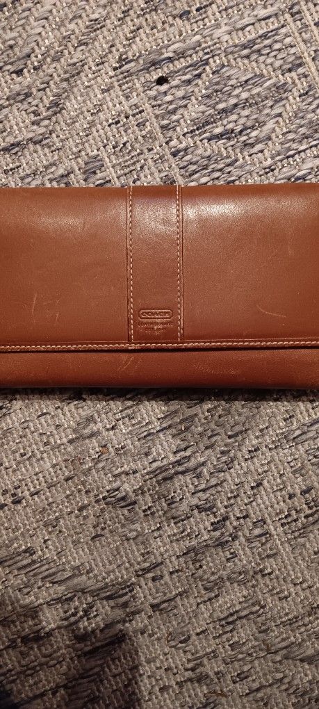 Vintage Coach Leather Hamilton Wallet
