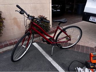 Globe bike 26’ aluminum