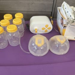 Medal Travel Pump. Bottles And Bags 