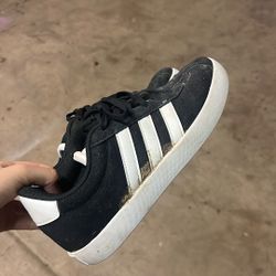 Adidas Shoes Size 5y
