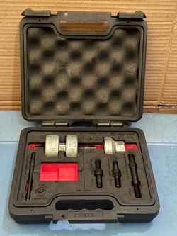 Snap-on Tools 8 pc Power Steering Puller Set