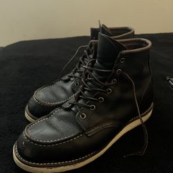 Red wing black Moc Toe 