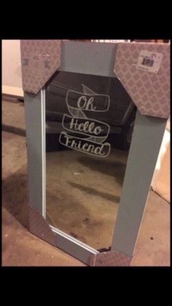 Mirror (SERIOUS BUYERS ONLY PICK UP OFF WHITE LANE AND OLD RIVER RD)