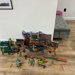 Ninja Turtles Toy Bundle 