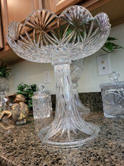 Crystal cake plates large, very heavy, never been used. Perfect one hundred each