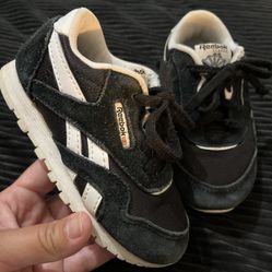 Vintage Toddler Reebok Shoes