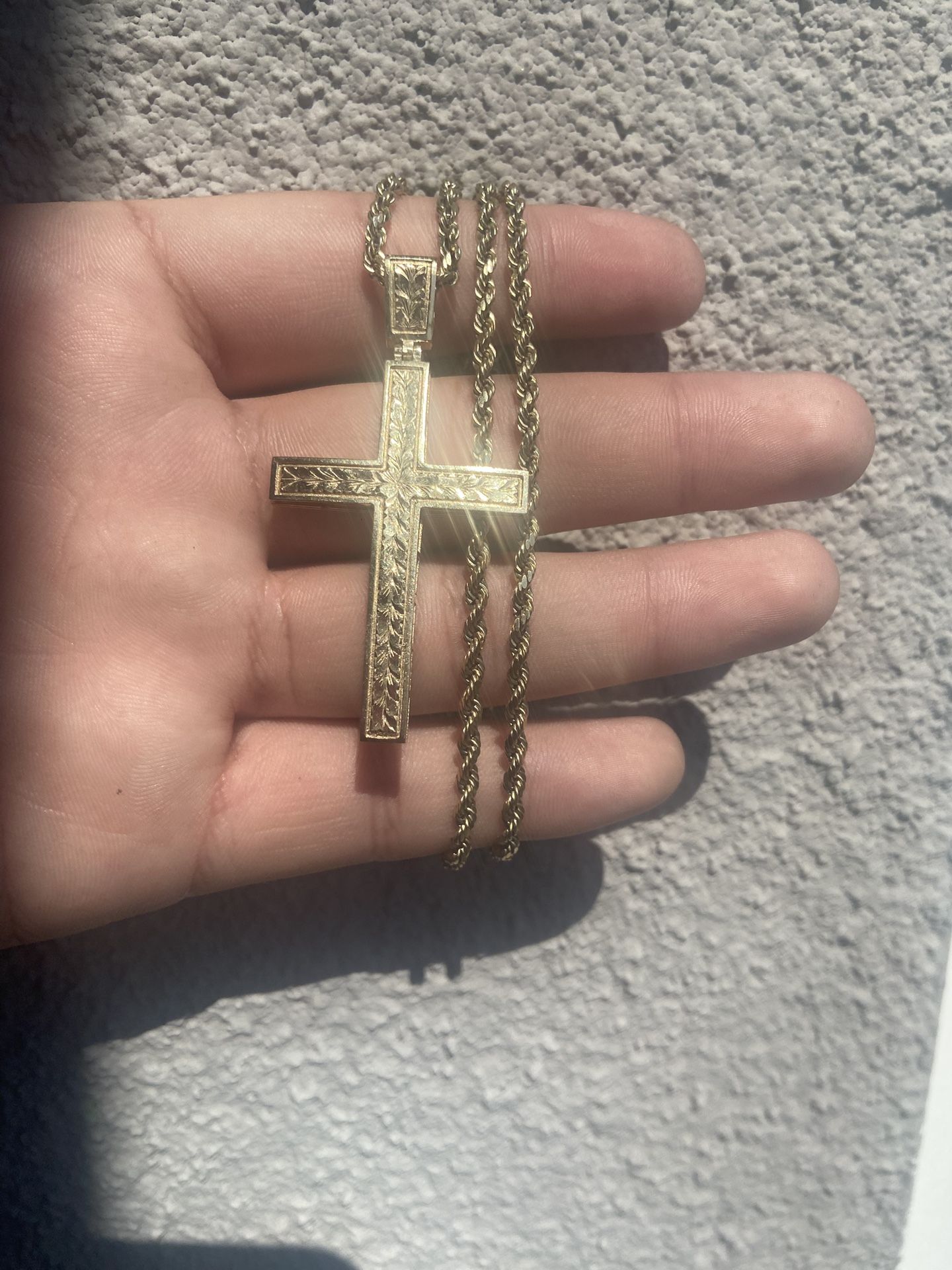 14k Pendant