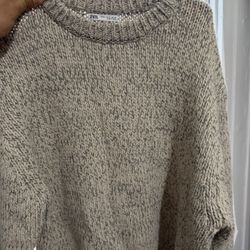 Zara sweatshirt