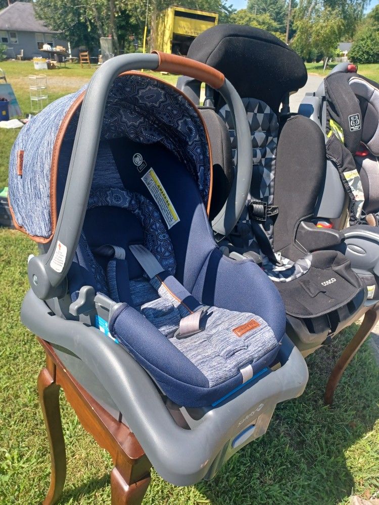 Baby Car Seat And Carrier