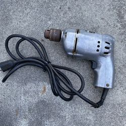 Black And Decker Deluxe Utility Drill
