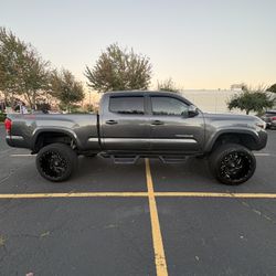 2017 Toyota Tacoma Double Cap