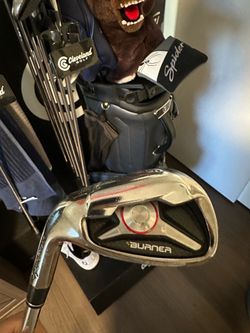 Lefty Taylormade burner irons P-4
