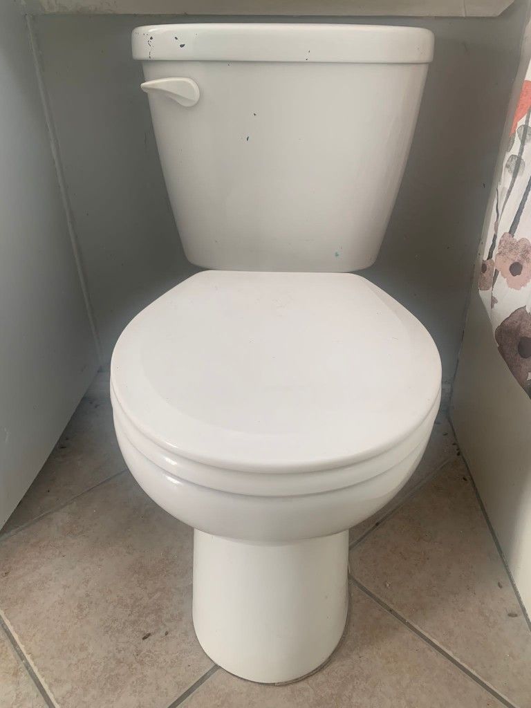 Toilet For Sale for Sale in San Diego, CA OfferUp