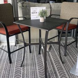 Tianna Counter Table Set