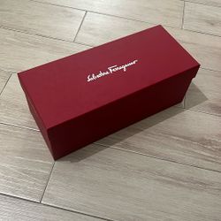 Salvatore Ferragamo empty box