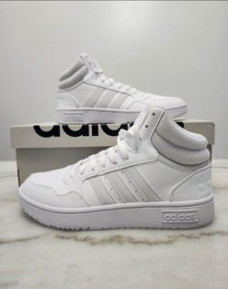 New Adidas White Mid-Top Sneakers sizes 8,9,9.5