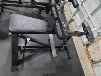 Bolt Fitness Supply OX Seated Calf Raise Machine (Commercial Grade) – Like New