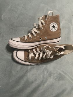 Women’s Converse Shoes 