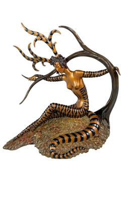 1985 Erte “The Hunting” Bronze Sculpture – Limited Edition 