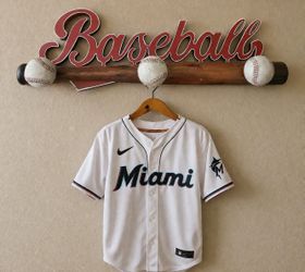 Baseball bat for hanging on the wall