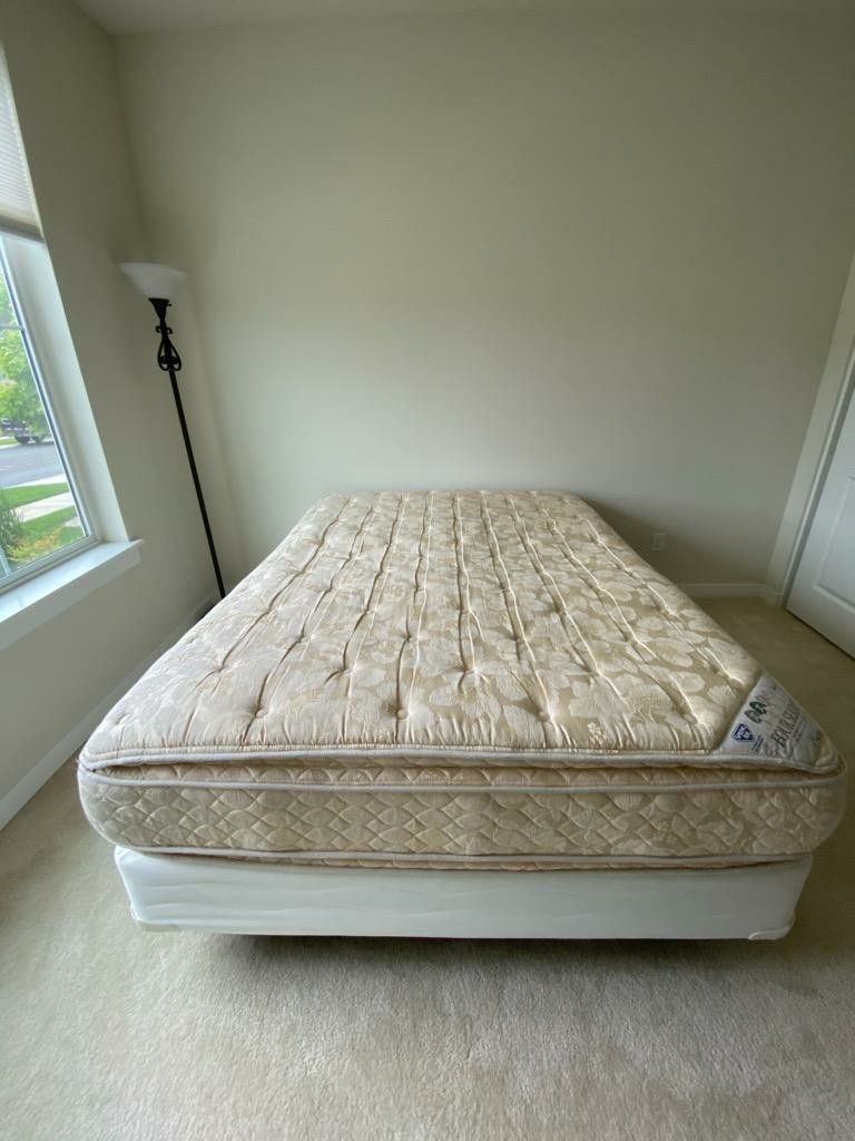 Spring Air Four Seasons queen mattress & new box spring for Sale in