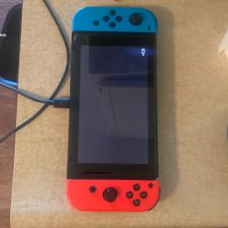 Nintendo Switch 
