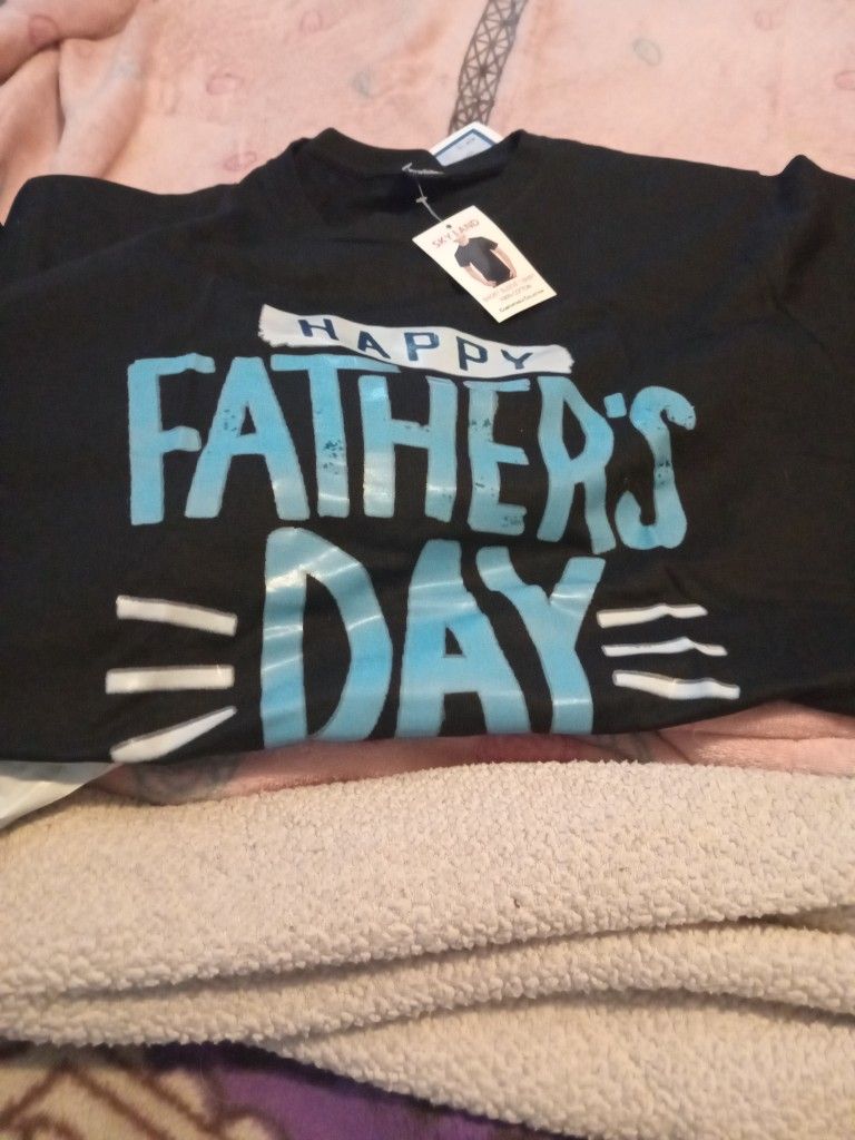 New Men's Black Tshirt Happy Father's Day 