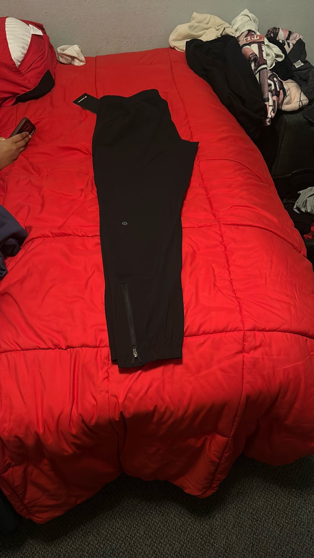 Lululemon Men Joggers