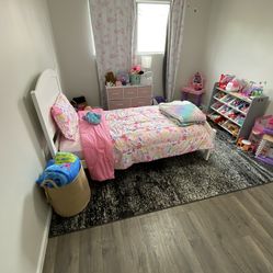 Kids bed