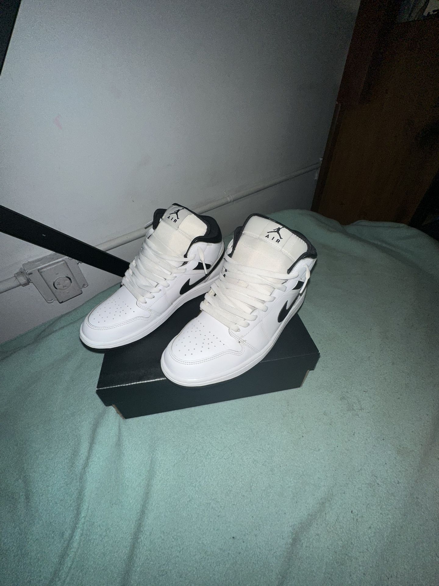 Jordan 1