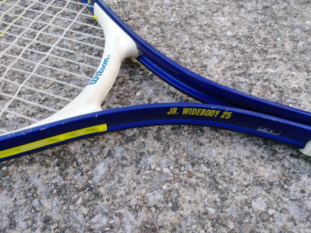 willson jr widebody 25 tennis racket