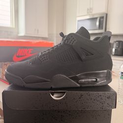 Air Jordan 4 Black Cats size 11.5