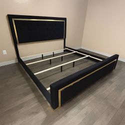 Black & Gold King Size Bedframe 